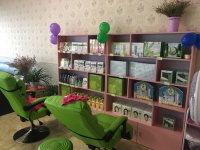 小资生活化妆品加盟店 体验式营销与医疗服务融合，全面提升顾客服务质量